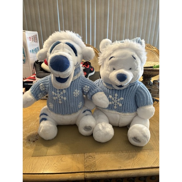 Disney Store Winnie the Pooh Winter & Tigger 15" Plush Snowflake Sweater - Picture 2 of 8
